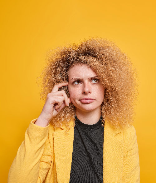 femme se demandant quelles sont les bonnes pratiques